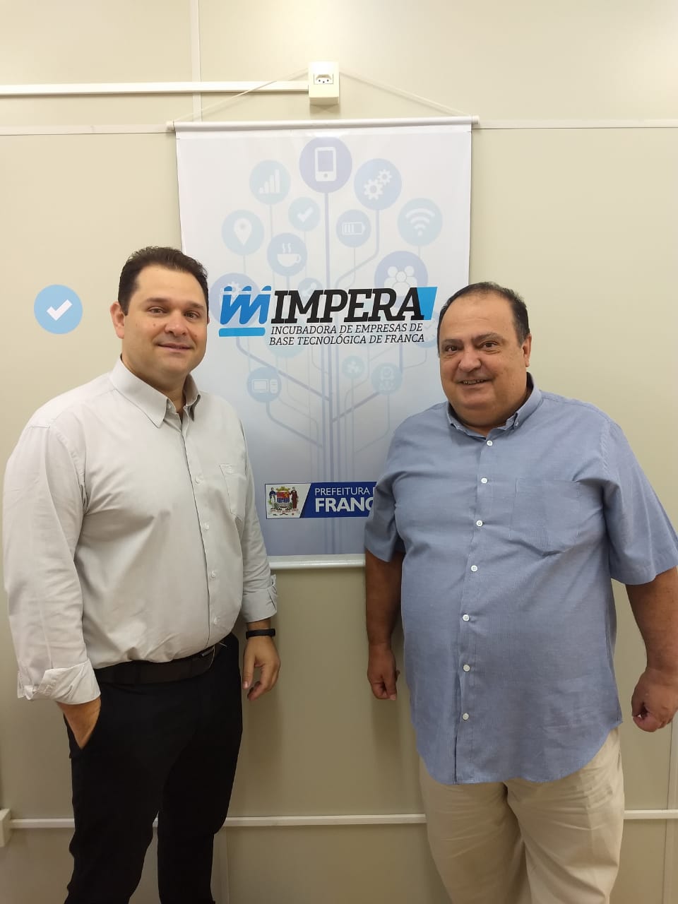 Jean Dunkl, gestor da IMPERA, e Marcelo Squilante, agente de Inovação do Inova CPS na região de Franca (Foto: Divulgação)